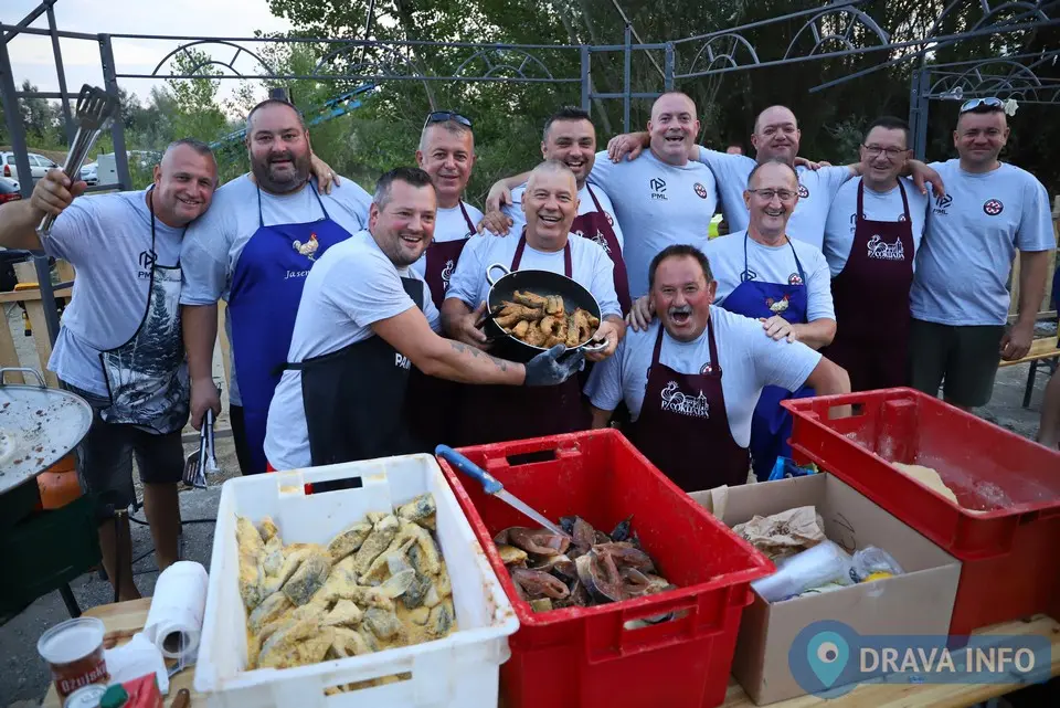 160825-Ribicka-noc-2-uioWVH.jpg