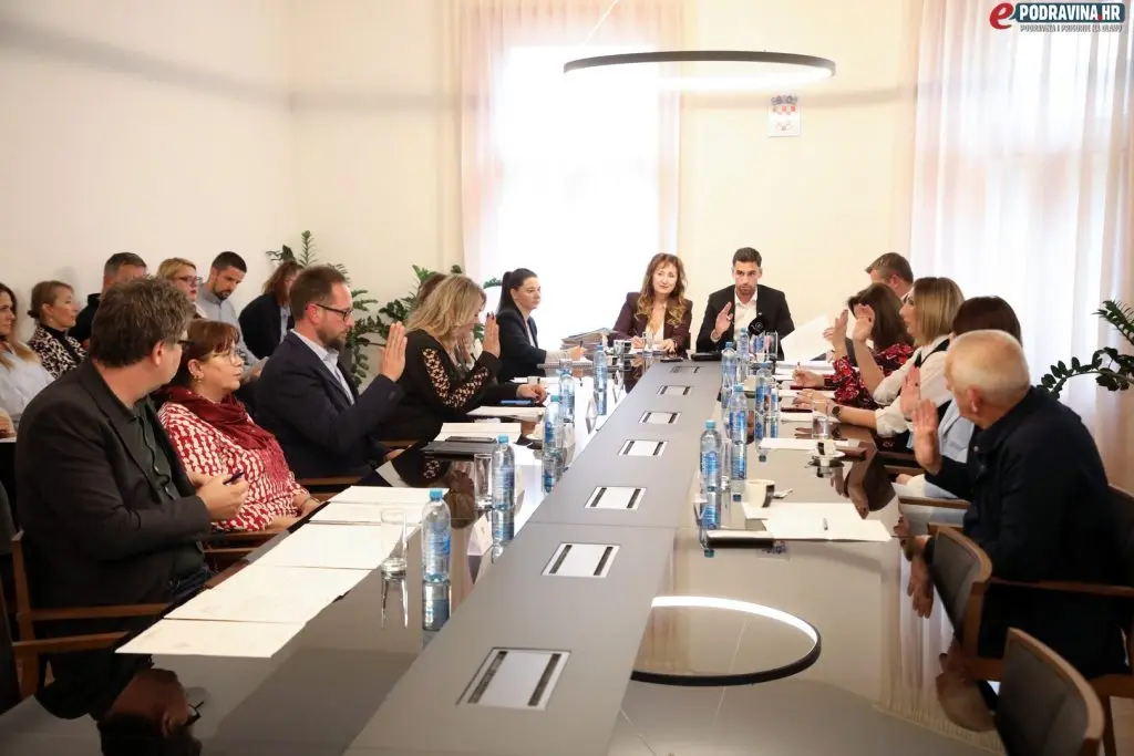 Gradsko-vijece-Grada-Durdevca-11-1024x683-1-siSMNw.jpg